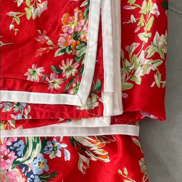 Lauren Ralph Lauren Red Floral Queen/Full Duvet Cover - Picture 2 of 5